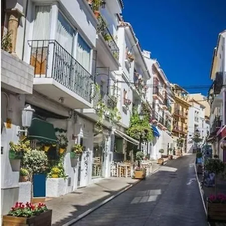 Feriehus Playa A1 Min, Auto Check-in, Patio, Adosado Marbella